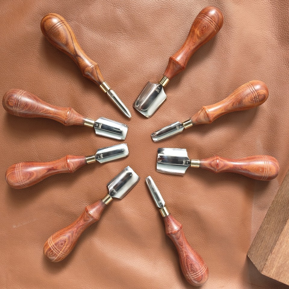 Round Knife Leatherwork - 手作り革細工用ツール、手押し式丸めナイフ、浅型丸型革裁断カッター