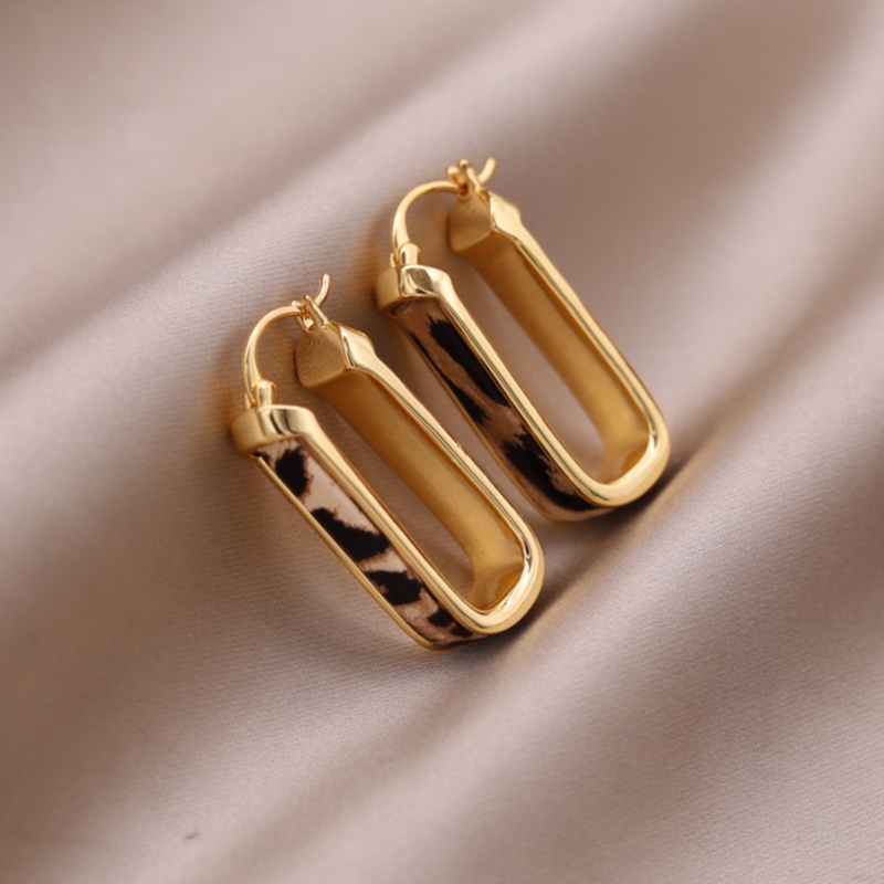 Leatherwork Jewelry - 韓国の新しいデザインのファッションジュエリー 18K ゴールドメッキ U 字型メタルヒョウ革イヤリングエレガントな女性の日常の仕事アクセサリー