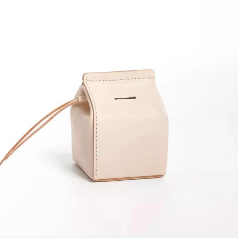 日本鋼刃ルールダイカットパンチミルクボックスコインホルダー切 - Leathercraft Japan のレビューと価格